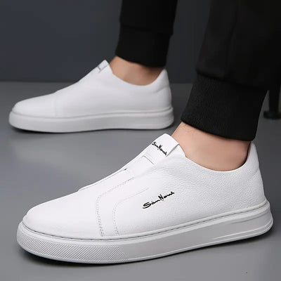SHORELINE SNEAKERS