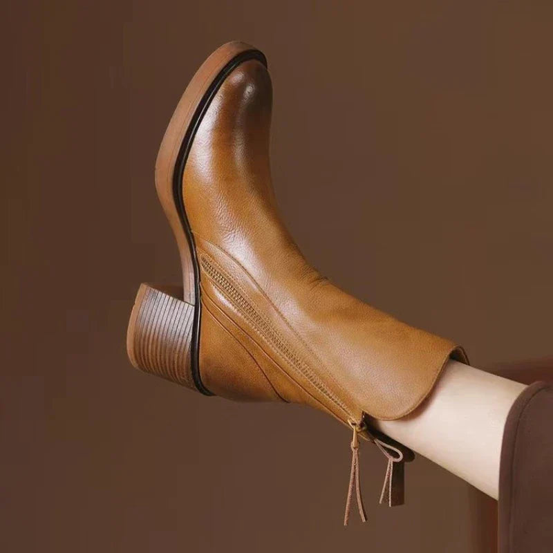 SELENE ANKLE BOOTS
